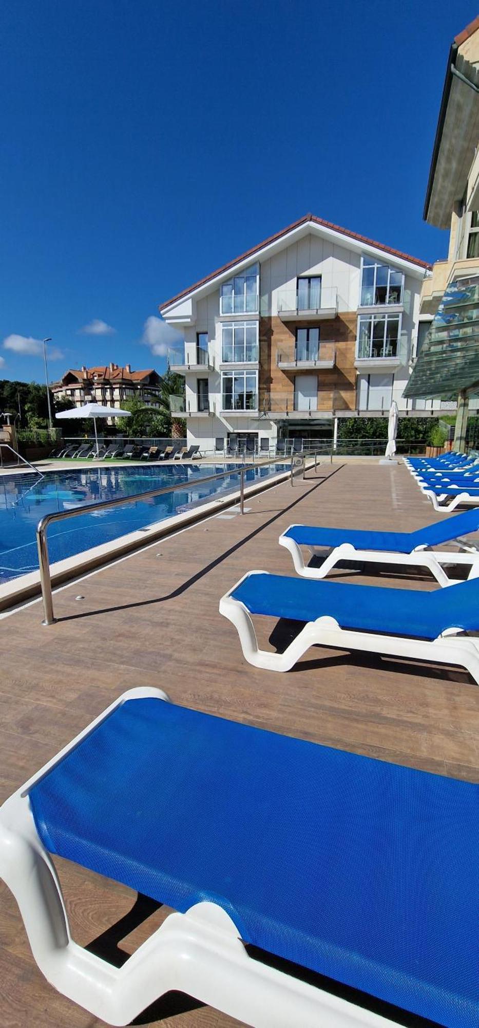 Playa Joyel Family Rooms Noja Esterno foto