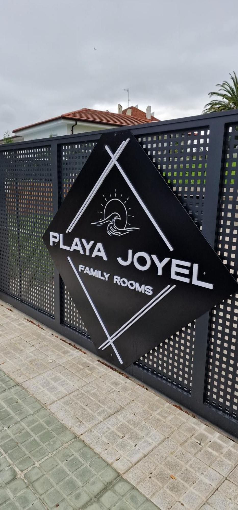 Playa Joyel Family Rooms Noja Esterno foto