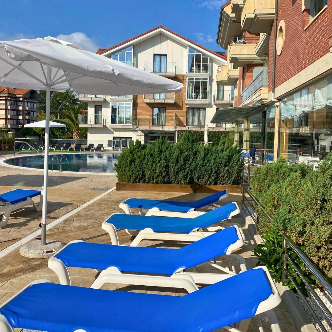 Playa Joyel Family Rooms Noja Esterno foto